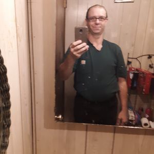 Meet your Posher, Roy